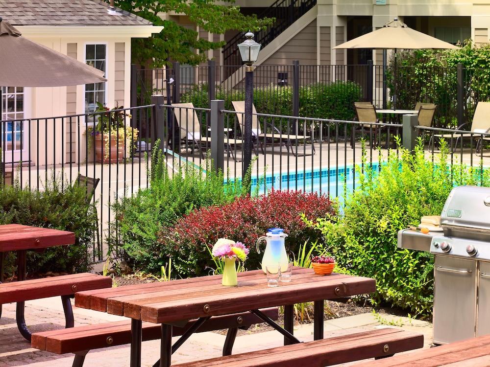 Sonesta Es Suites Cleveland Westlake Exterior foto
