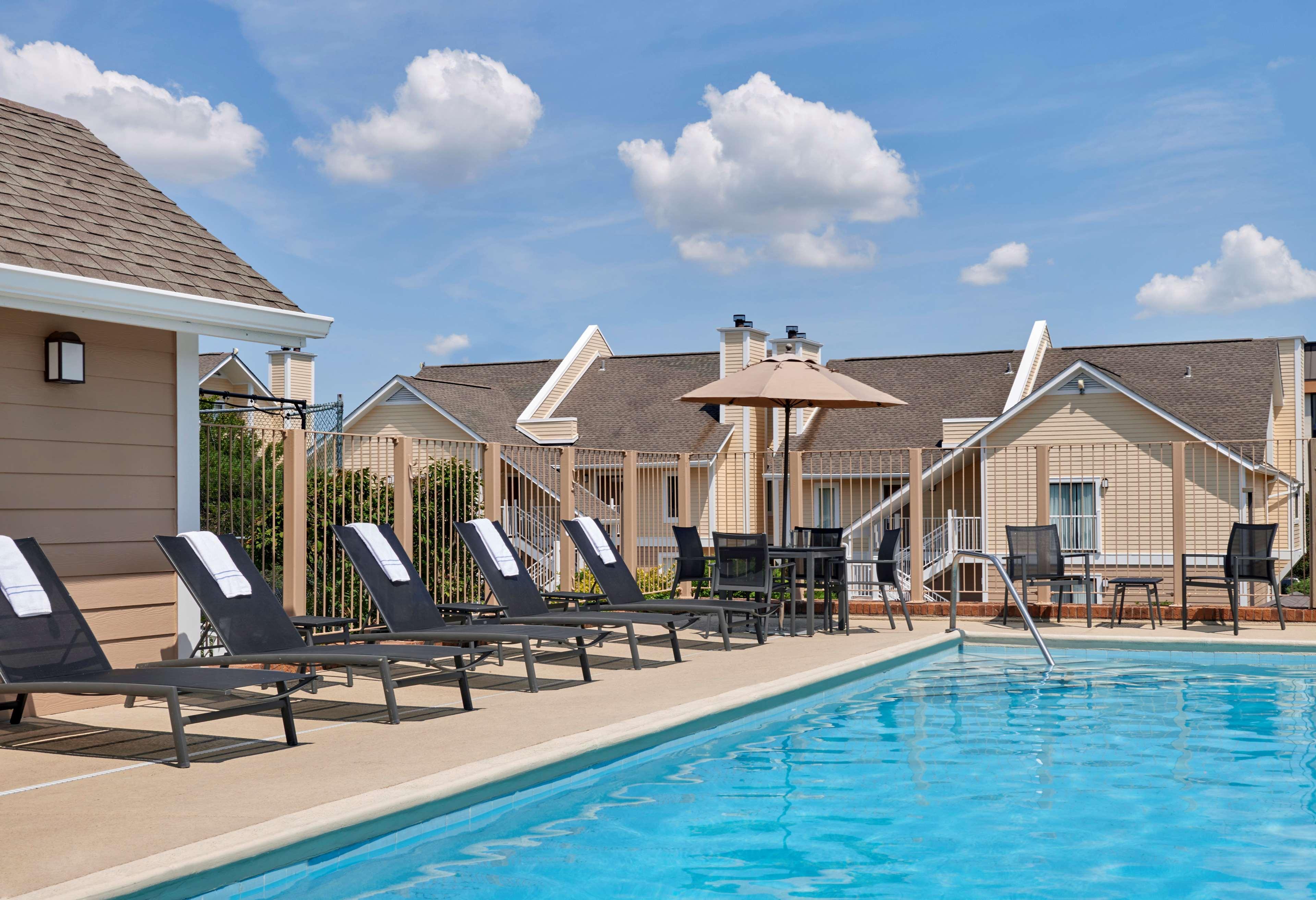 Sonesta Es Suites Cleveland Westlake Exterior foto